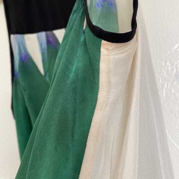 Tibi Sleeveless Silk Top - Picture 10 of 15